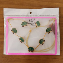 Traditional Green Lotus Design Necklace with Stud Earrings Set(1 Set)